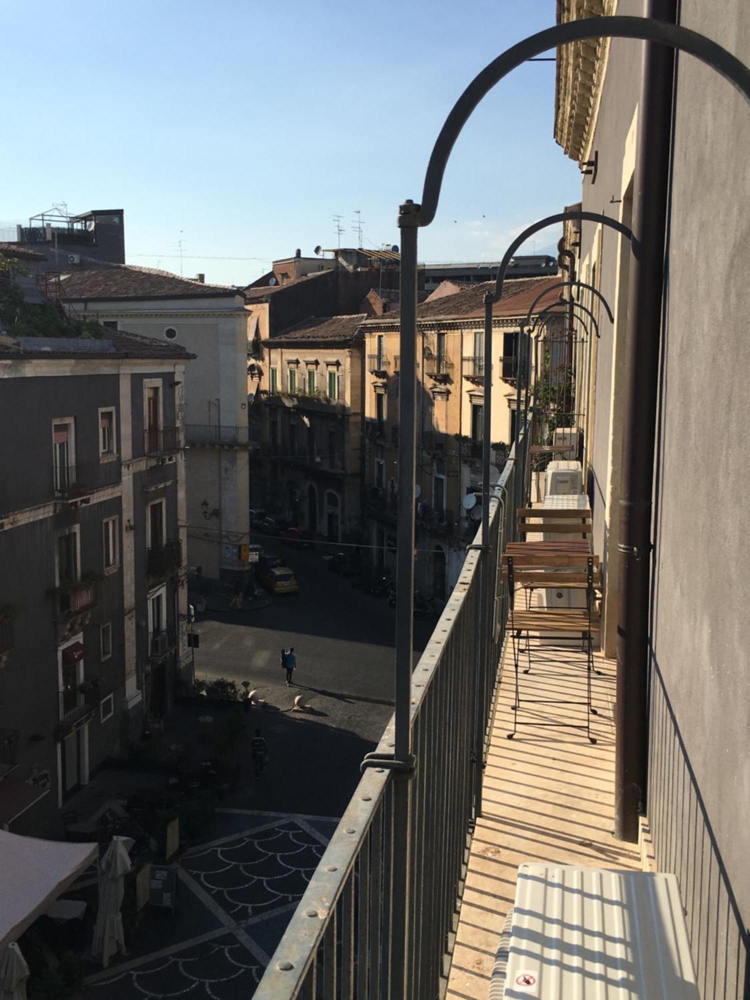 Wonderful Teatro Massimo Bellini Apartment Catania Luaran gambar